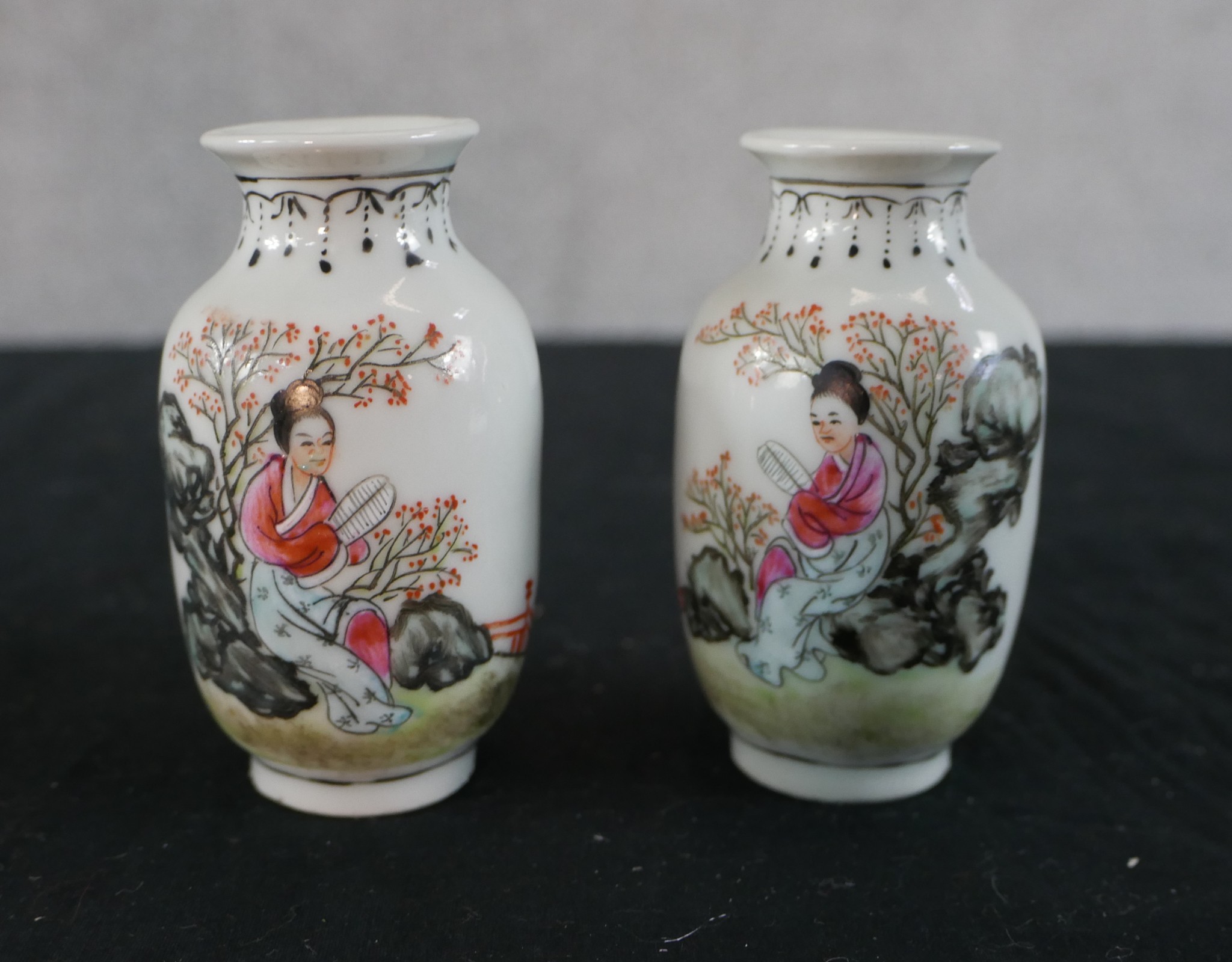 A 20th century Japanese pottery Saki set, together with a small pair of 20th century Chinese - Image 4 of 4