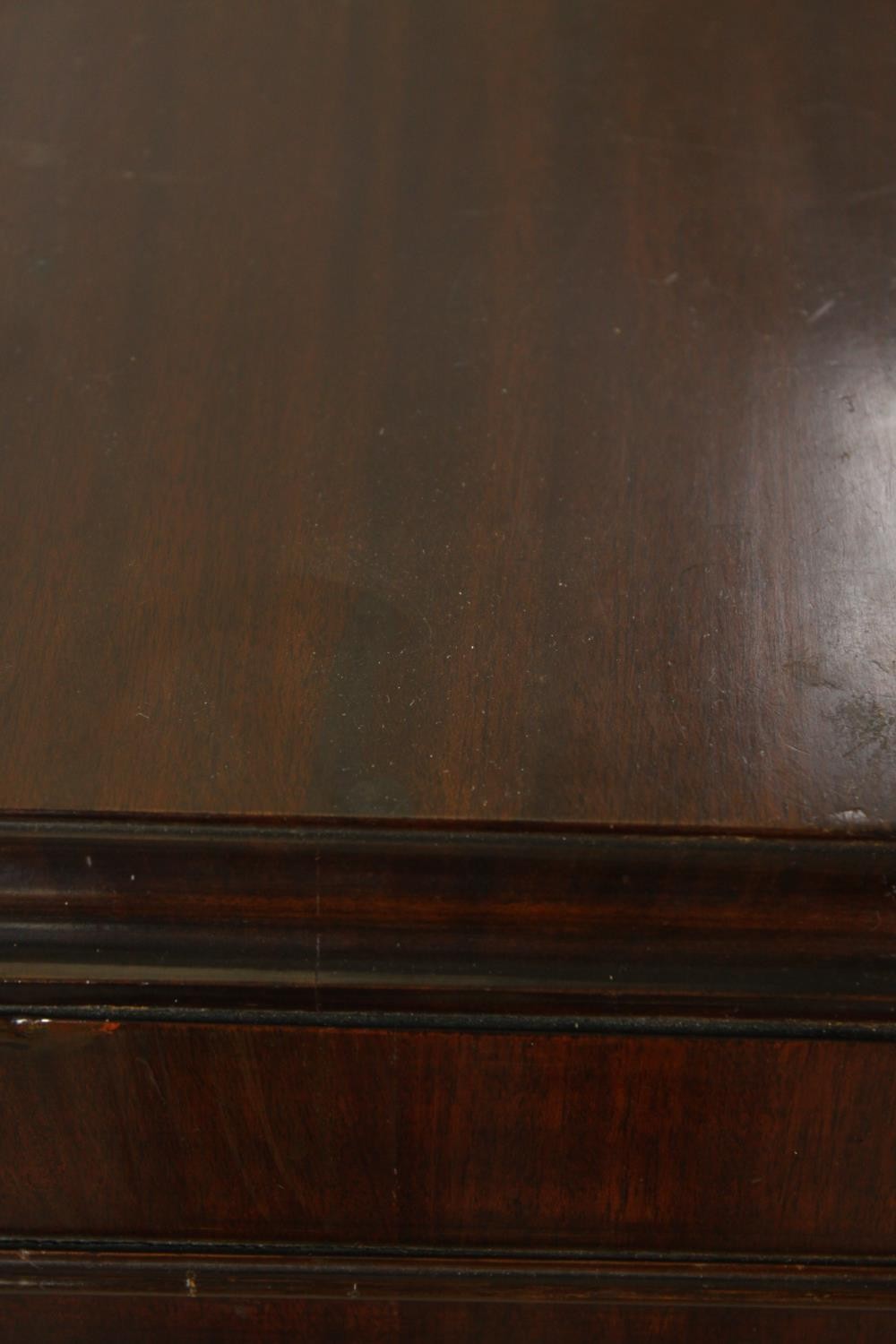 An early 20th century mahogany two door door display cabinet raised on shaped bracket feet. H.107 W. - Image 7 of 7