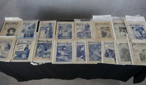 Assorted 1920s Picture Show magazines. H.30 W.22cm largest