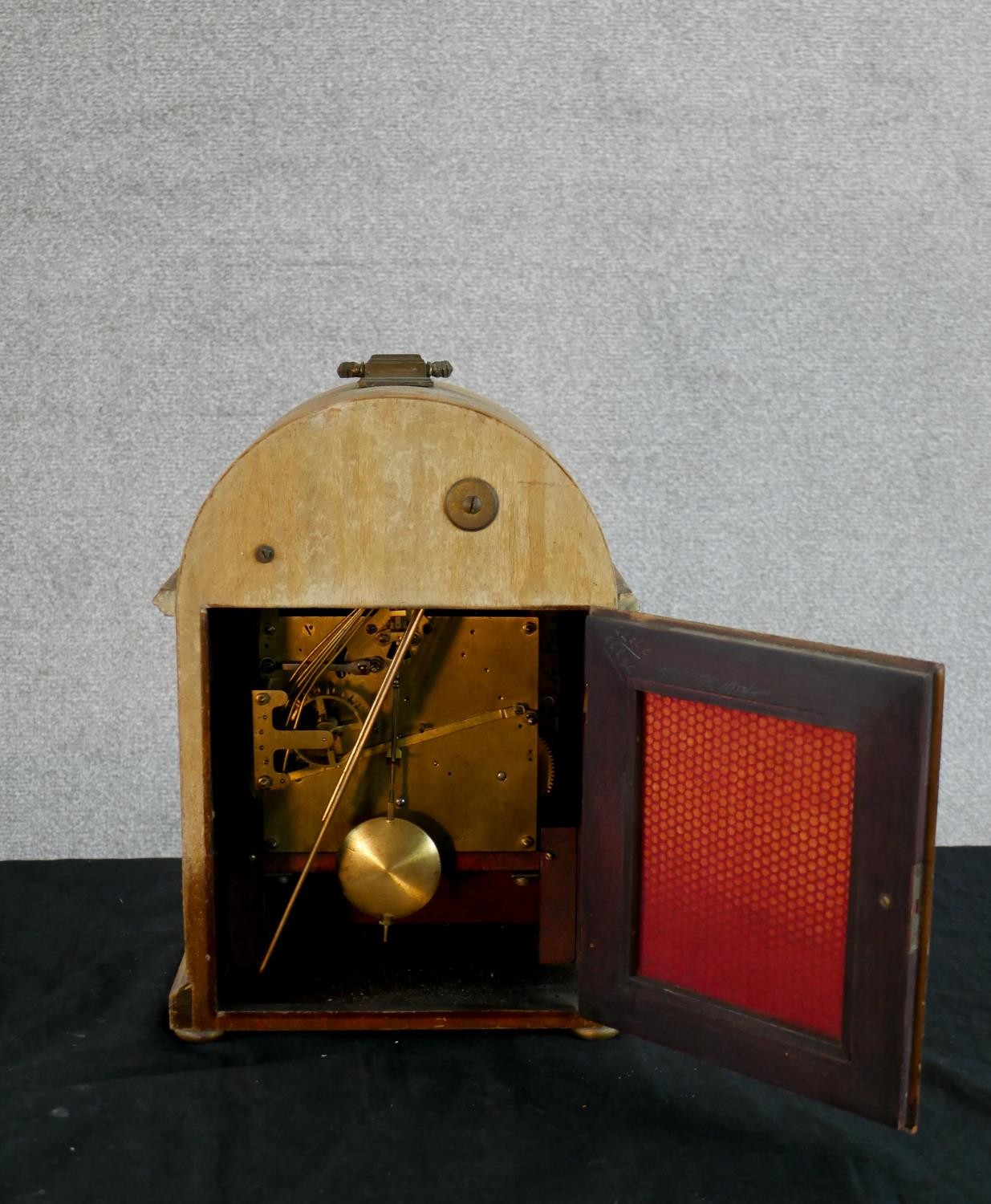 An early 20th century mahogany cased dome topped mantle clock, the silvered dial with two subsidiary - Image 5 of 5