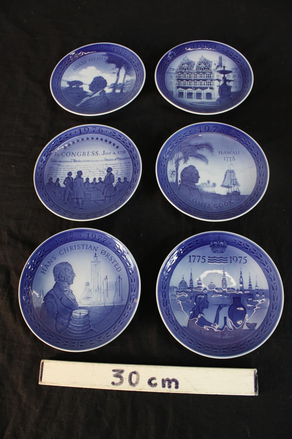 A set of six mid 20th century boxed Royal Copenhagen porcelain plates, each with marks verso. Dia. - Image 2 of 4