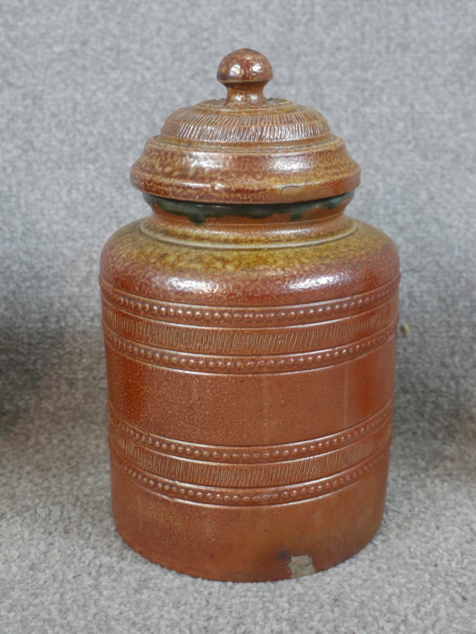 Three 19th century salt glaze Campos Filhos Aveiro pottery lidded storage jars and a similar bottle. - Image 4 of 7