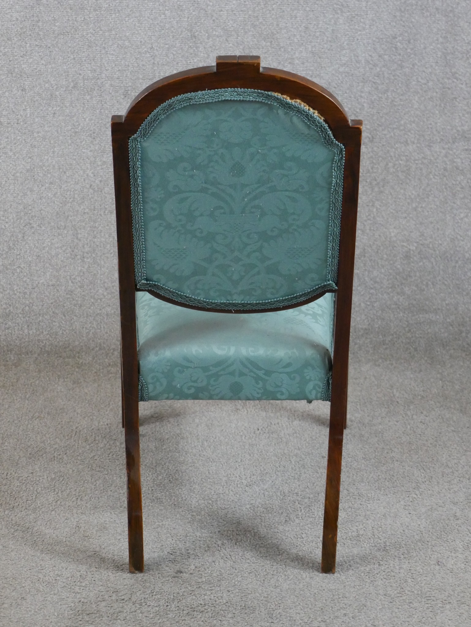 A 19th/early 20th century mahogany framed blue damask button back child's chair raised on sabre - Image 4 of 5