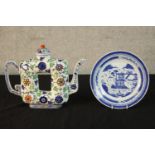 A Chinese Doucai style porcelain teapot, with six character to base together 19th century blue and