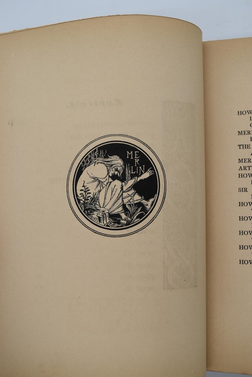 Audrey Beardsley 1893 - Morte Darthur Vol. 1 and 2; full leather binding with five raised bands on - Image 11 of 29