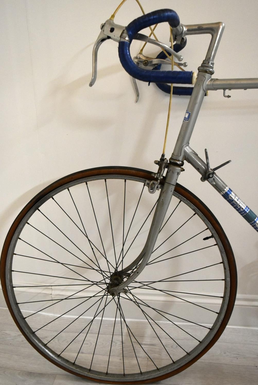 A Sun GT10 racing bicycle. 24" frame. Wheels Dia.26" - Image 12 of 13