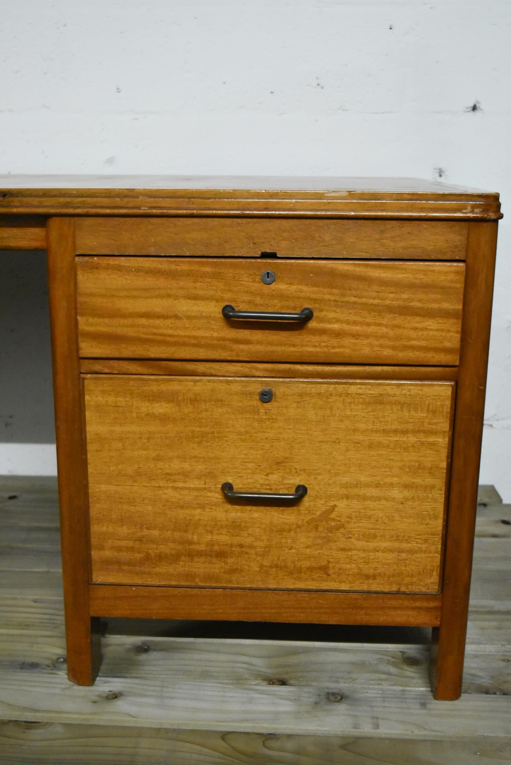 A mid century vintage teak pedestal desk with inset leather top on block supports. - Image 5 of 9