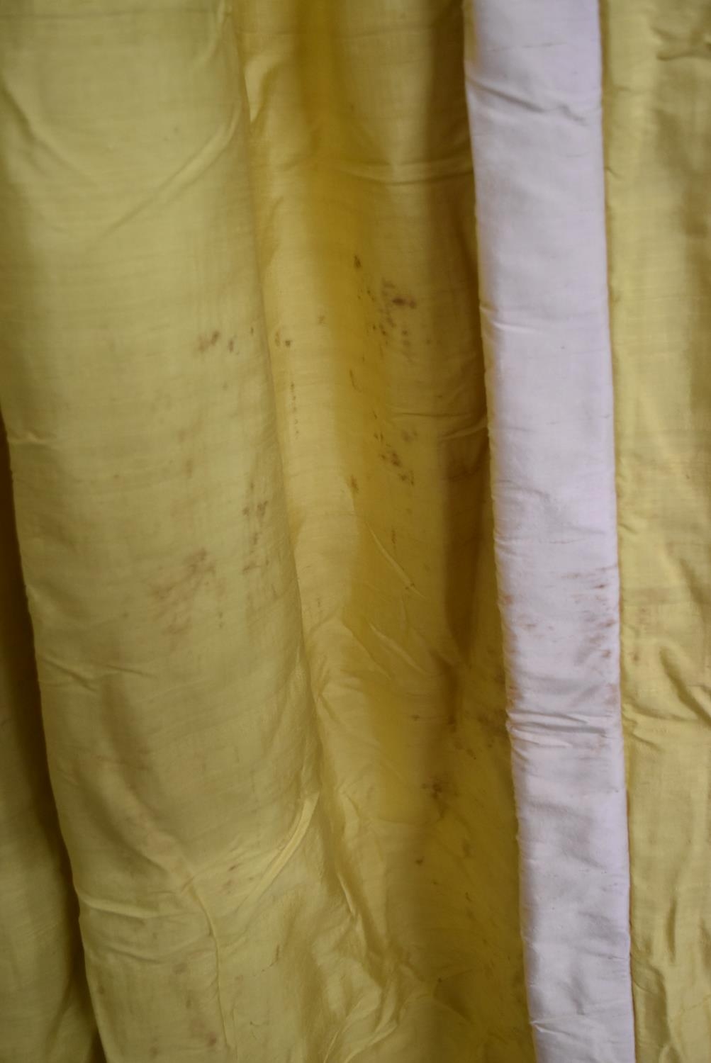 A pair of bright yellow silk pinch pleated interlined curtains. H.318 W.105cm - Image 4 of 6