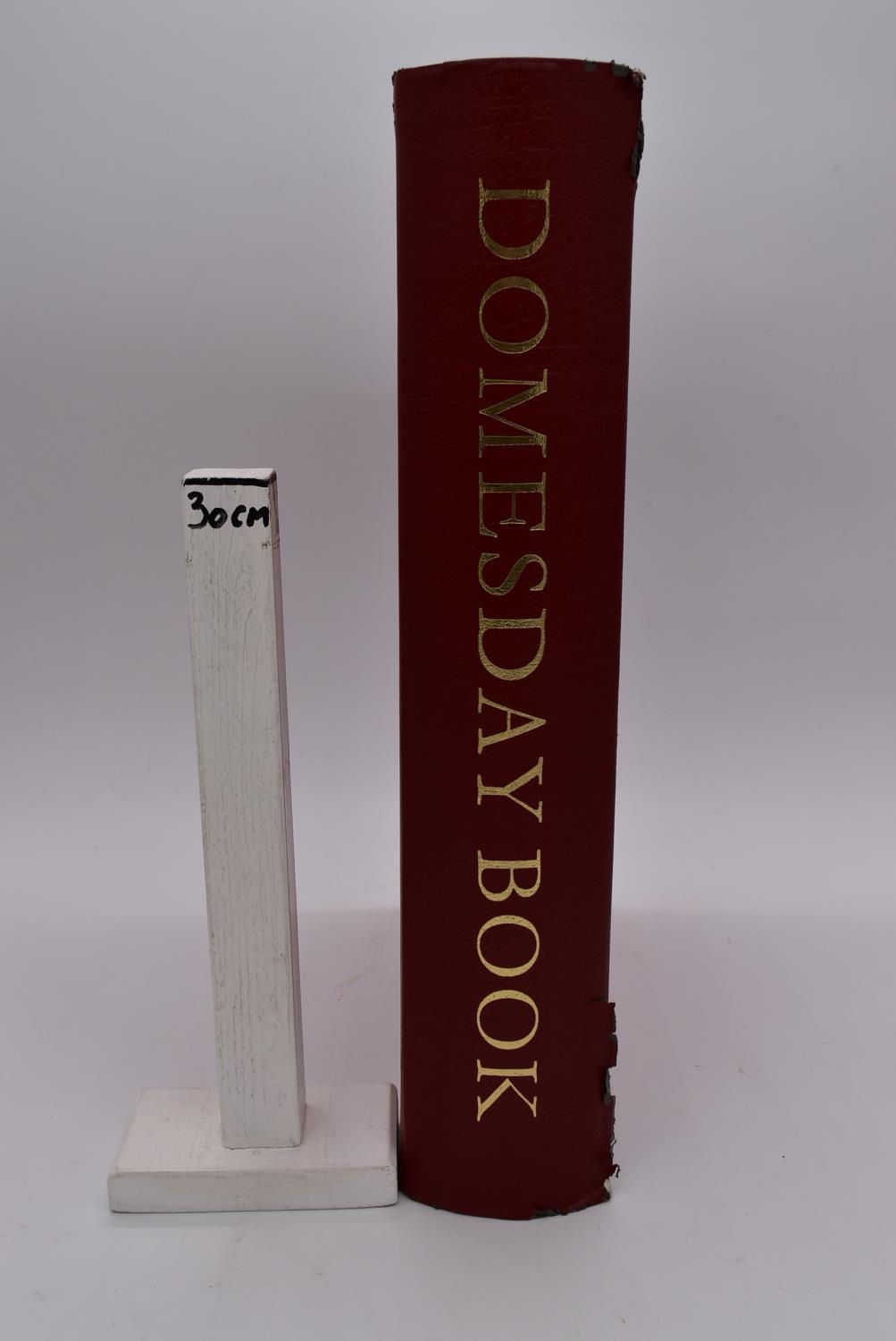 A contemporary limited edition 354 / 1000 County Edition of The Domesday Book complete with box - Image 2 of 5
