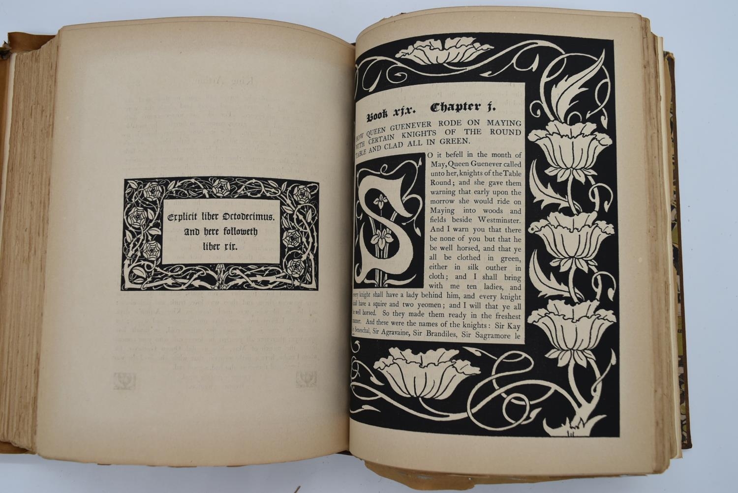 Audrey Beardsley 1893 - Morte Darthur Vol. 1 and 2; full leather binding with five raised bands on - Image 29 of 29