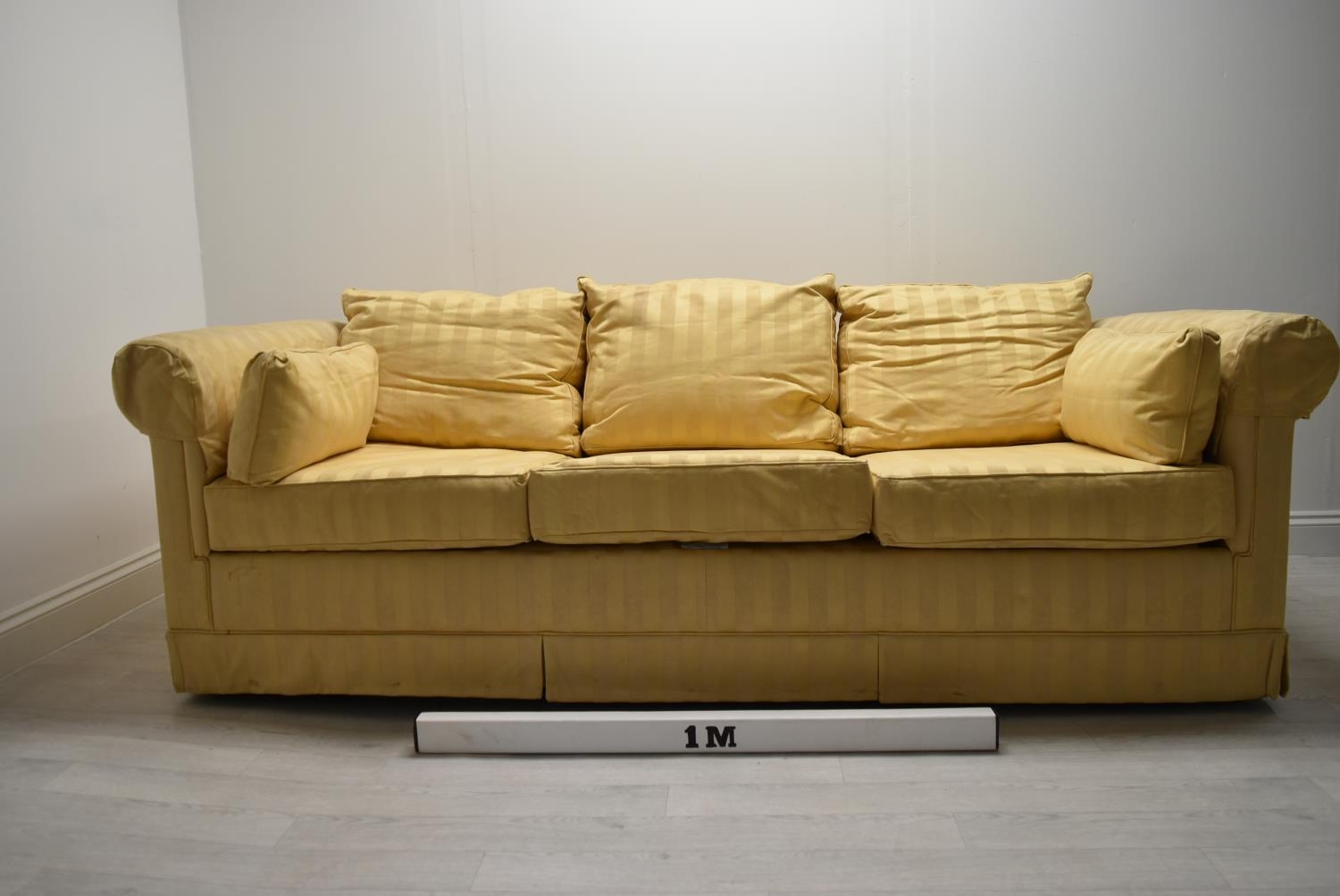 A contemporary three seater sofa bed upholstered in yellow dralon fabric. H.72 W.220 D.94cm - Image 3 of 28