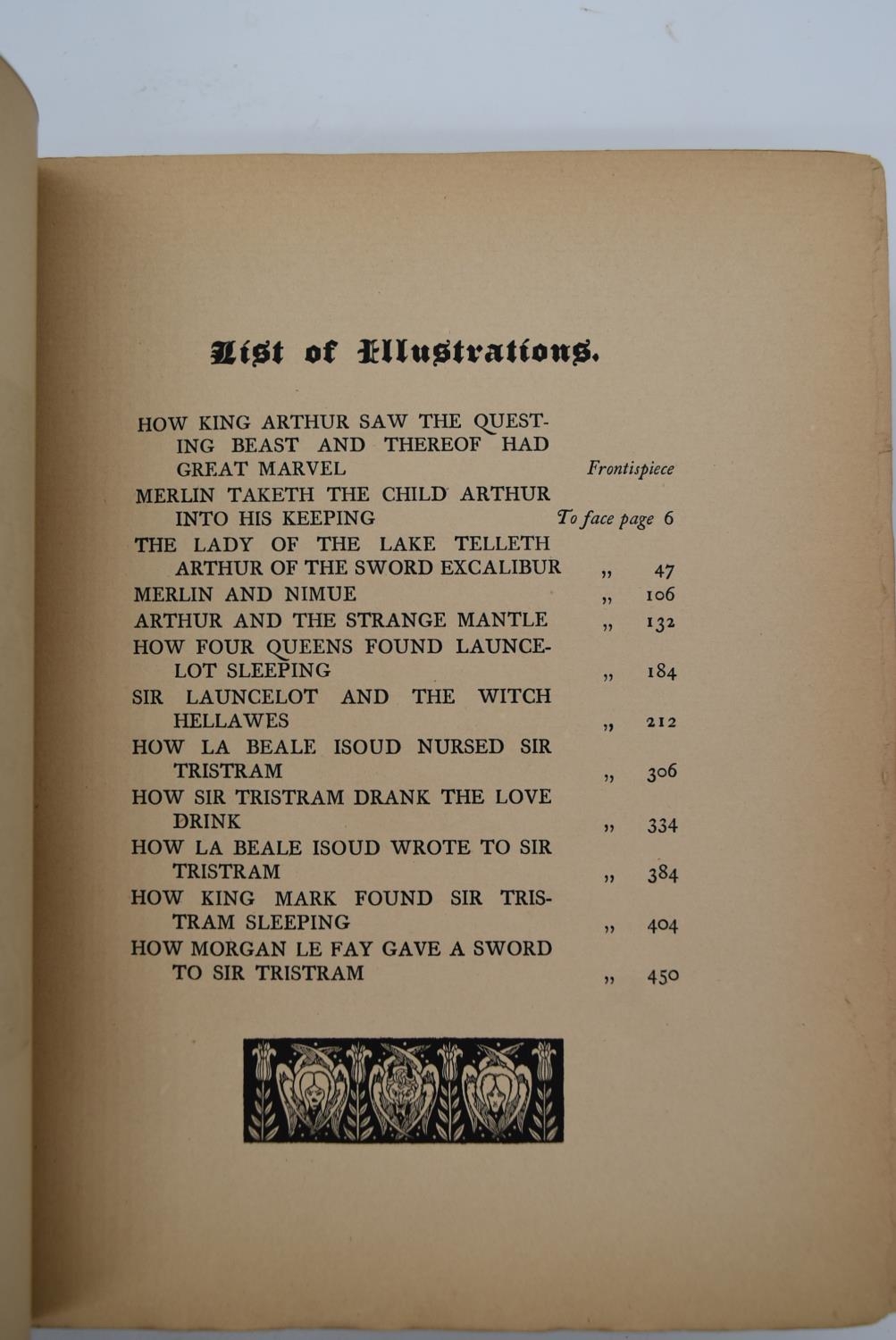 Audrey Beardsley 1893 - Morte Darthur Vol. 1 and 2; full leather binding with five raised bands on - Image 10 of 29