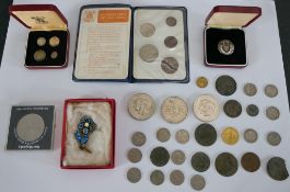 Assorted presentation coins to celebrate the ‘80th Birthday Aug 4th 1980’ of the Queen Mother and