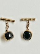 A pair of vintage 9 carat yellow gold and hematite cabochon chain link cufflinks with bamboo stalk