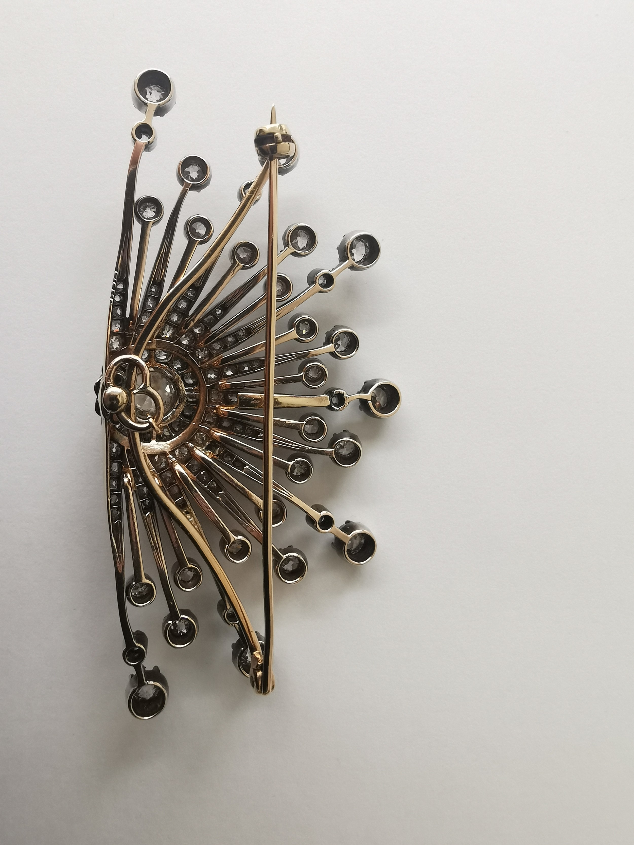 A Victorian convertible old mine diamond, silver and yellow metal sunburst brooch. Set to centre - Image 4 of 6