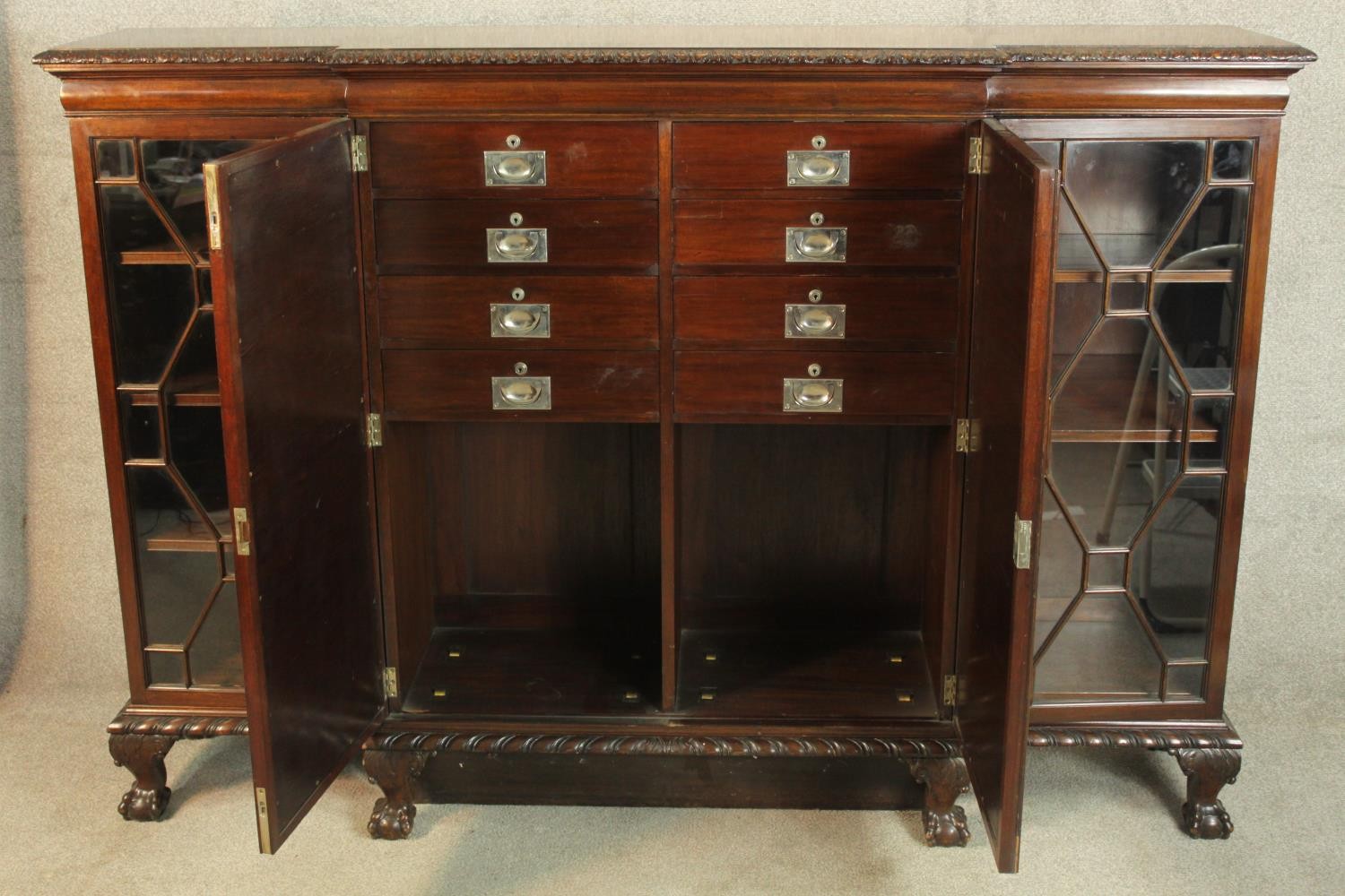 A 19th century mahogany breakfront four glazed door display cabinet; the central two doors opening - Image 3 of 6