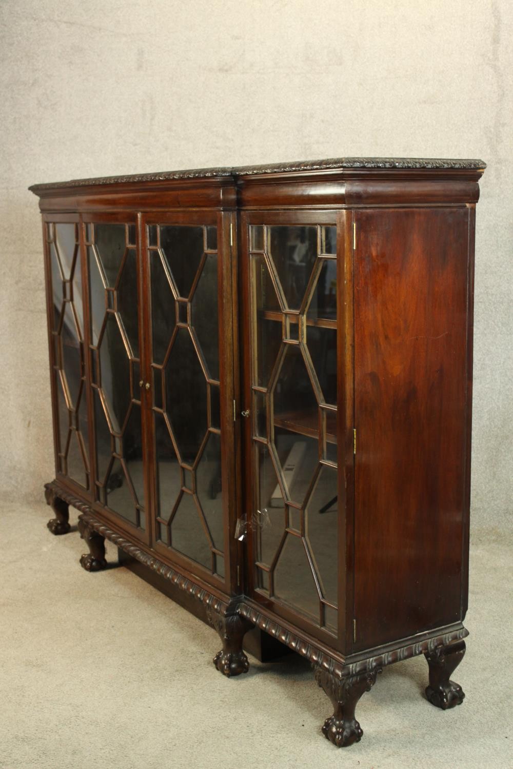 A 19th century mahogany breakfront four glazed door display cabinet; the central two doors opening - Image 4 of 6