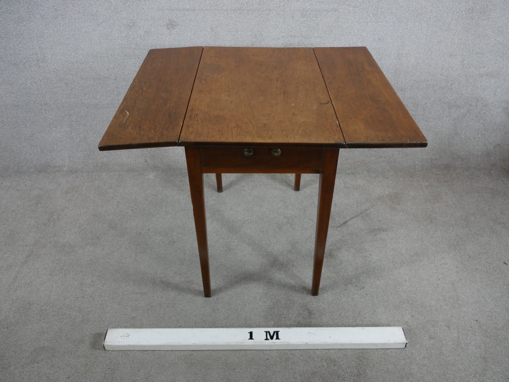 A 19th century mahogany Pembroke table, the single drawer with turned handles raised on square - Image 5 of 6