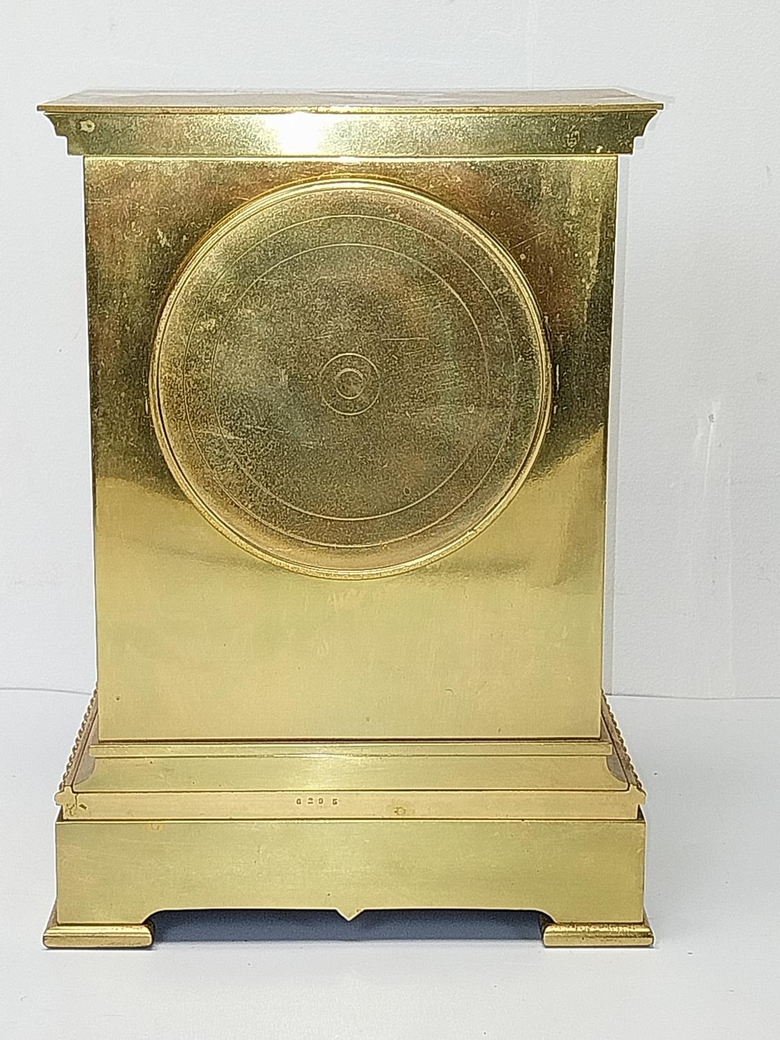 An early 20th century brass mantle clock with relief scrolling foliate and knight design, classical - Image 4 of 5