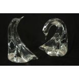 Daum Crystal Swans. Both signed. The largest of the pair is 20 cm high.