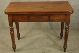 Tea table, 19th century mahogany. H.73 W.100cm.