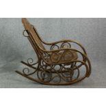 Rocking chair, early 20th century bentwood. H.102cm.