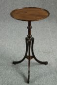 Lamp table, 19th century mahogany. H.72 Dia.40cm.