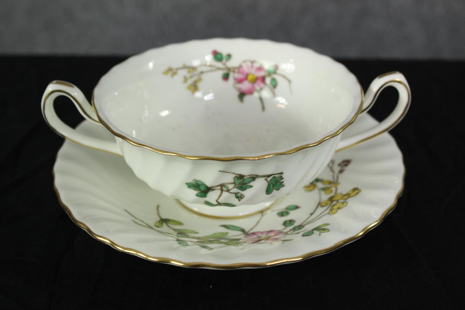 A set of Mintons bowls and saucers. With a floral design and double handles. Each with a diameter of - Image 2 of 6