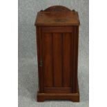 Pot cupboard, 19th century walnut. H.83 W.38 D.34cm.