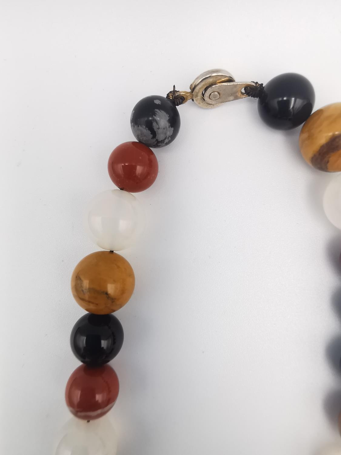 A collection of gemstone jewellery, including a garnet bead rope necklace and bangle, a green - Image 14 of 14