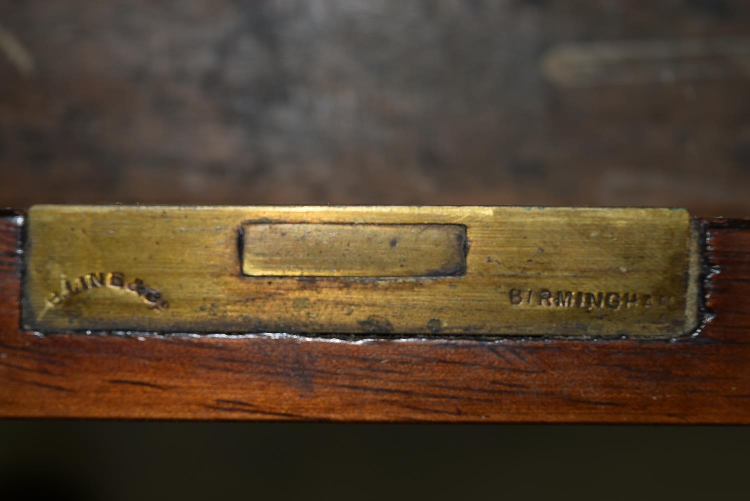 Pedestal desk, early 20th century Georgian style mahogany. In three parts. H.71 W.139 D.76 cm. - Image 7 of 7