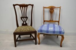 Two 19th century chairs. H.83 cm (tallest).