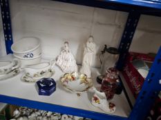 A miscellaneous collection of ceramic items.