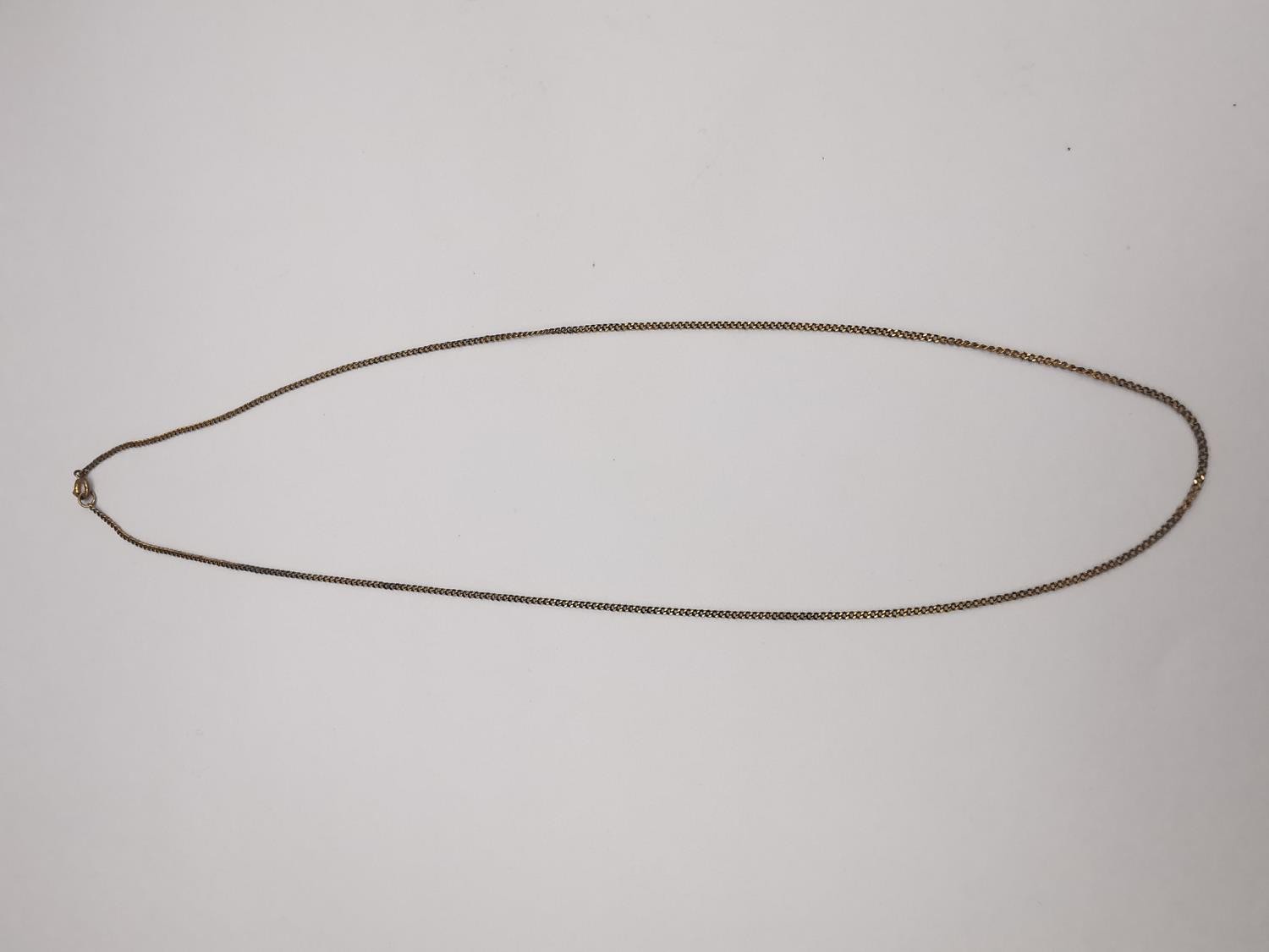 A 9ct yellow gold fine trace chain along with a yellow metal trace chain and 9ct yellow gold - Image 5 of 7