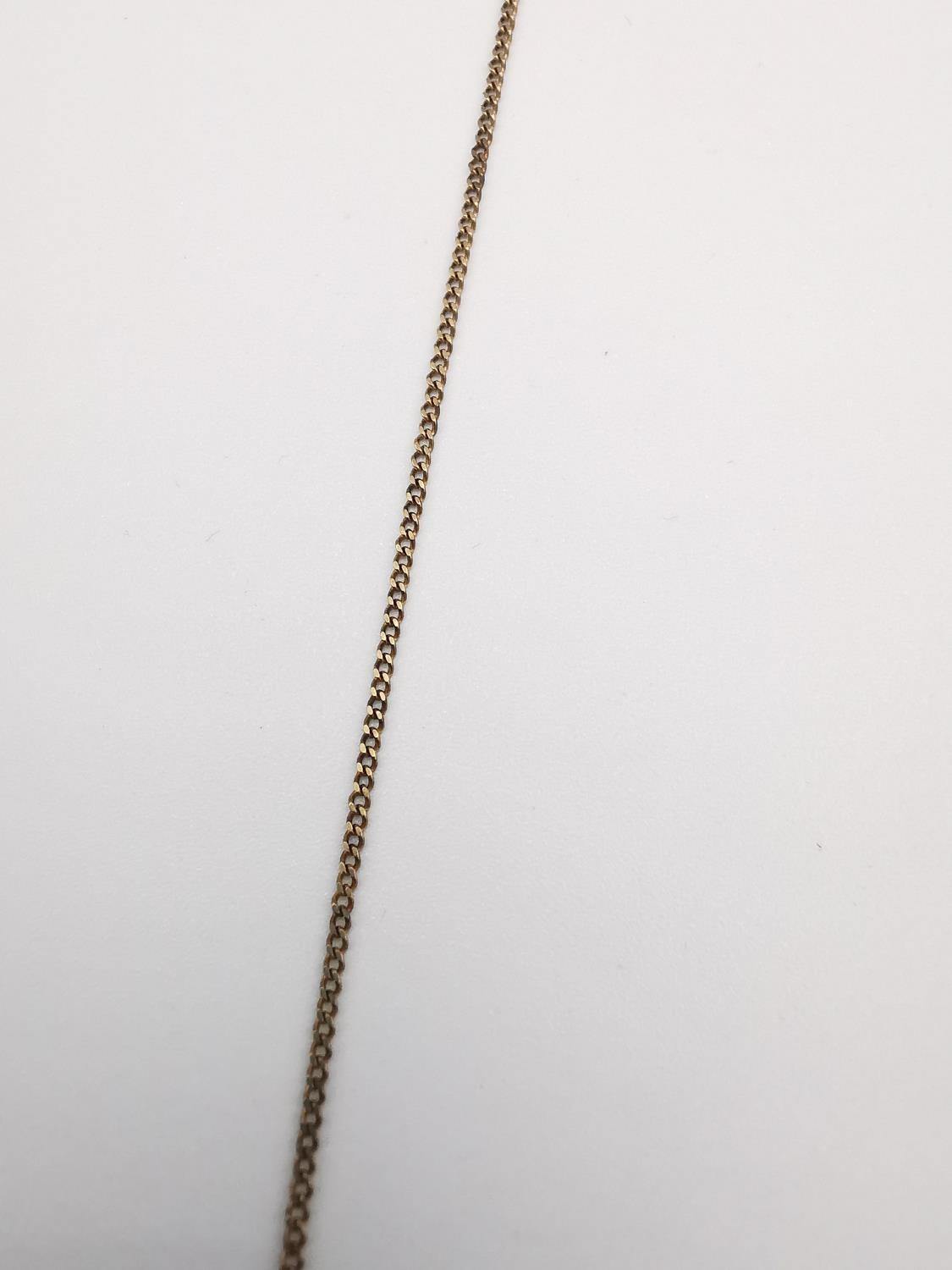 A 9ct yellow gold fine trace chain along with a yellow metal trace chain and 9ct yellow gold - Image 6 of 7