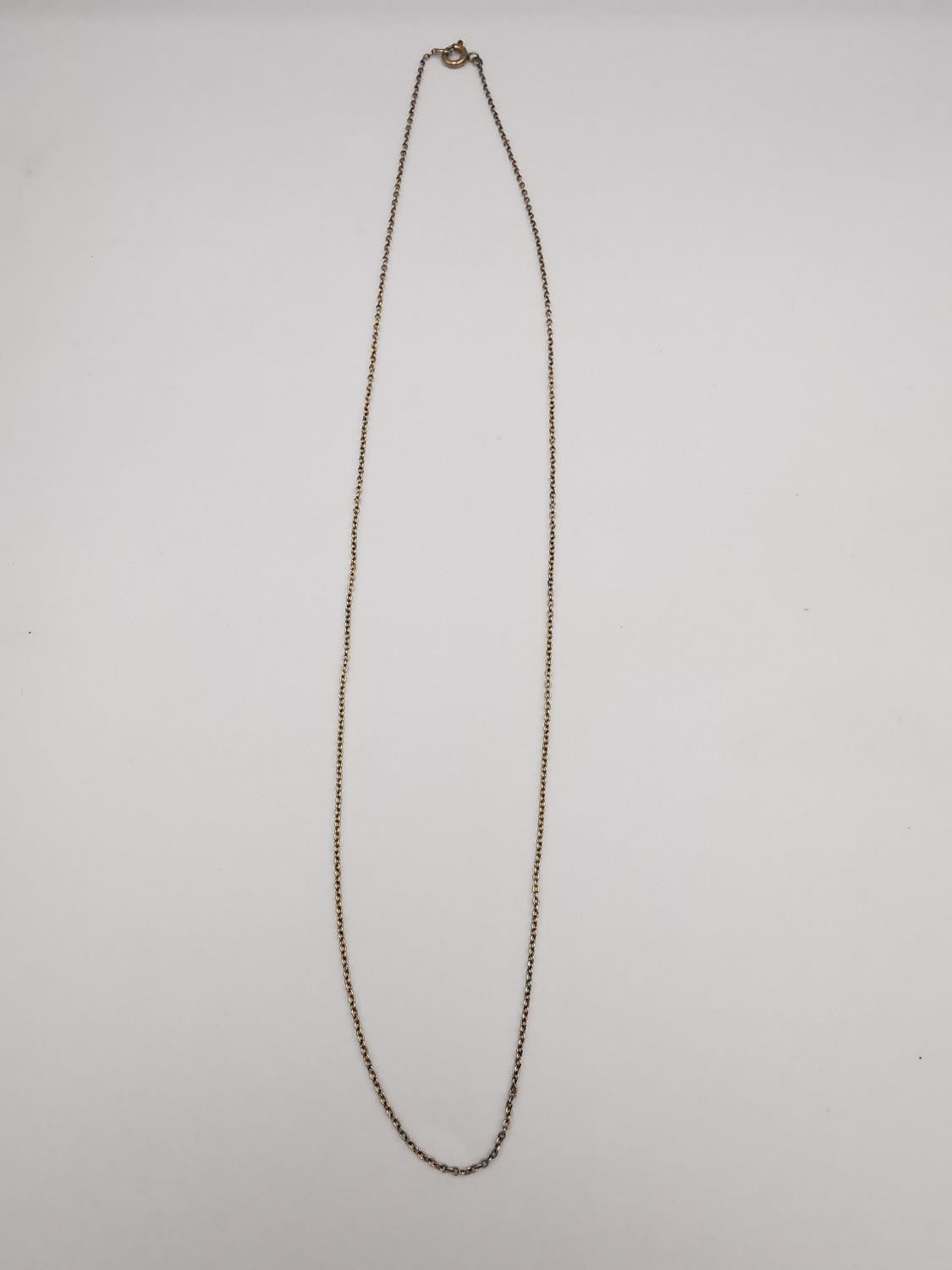 A 9ct yellow gold fine trace chain along with a yellow metal trace chain and 9ct yellow gold - Image 3 of 7