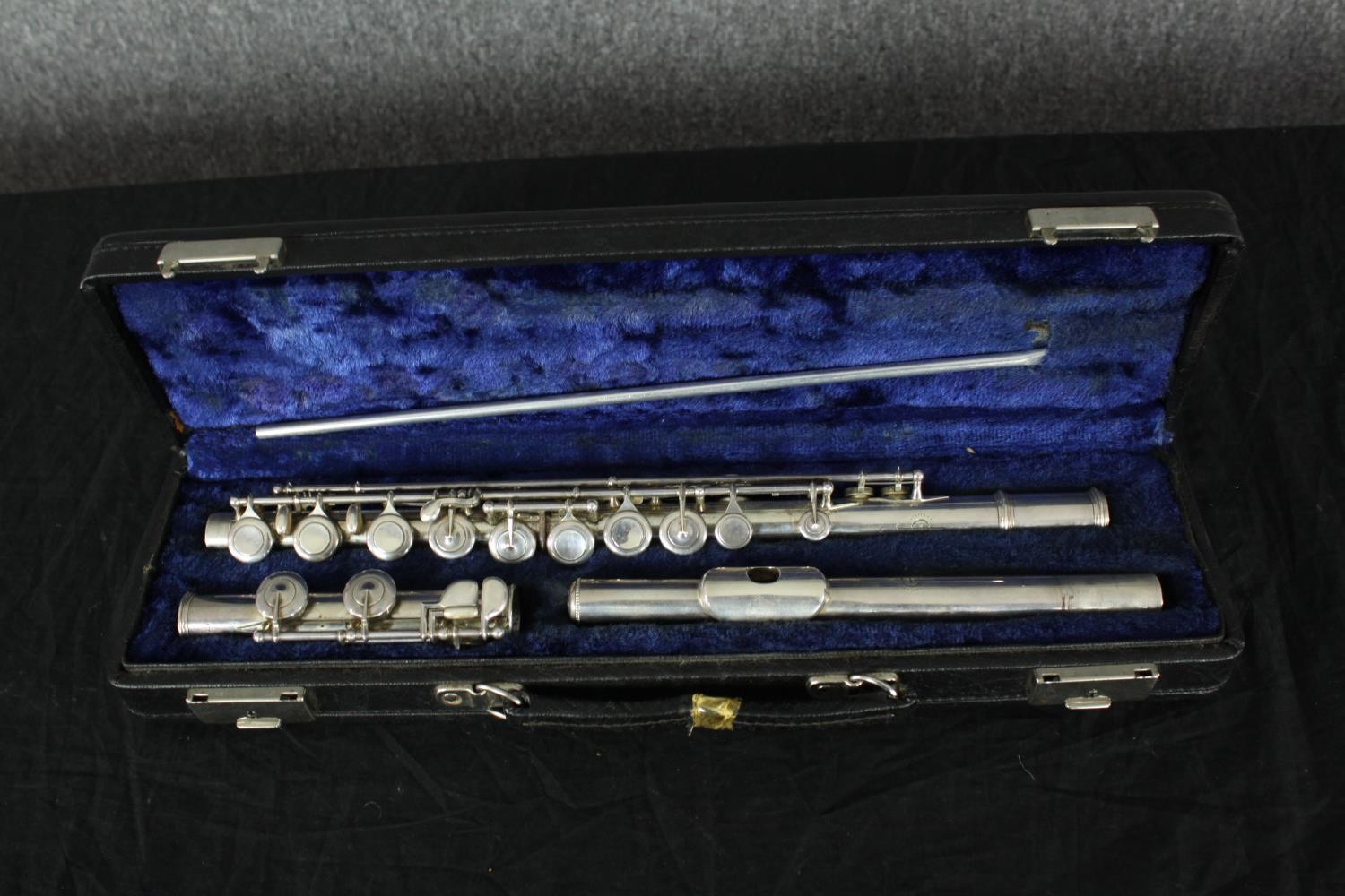 A 1960's cased bespoke made sterling silver flute by the Flute Makers Guild London, numbered 236