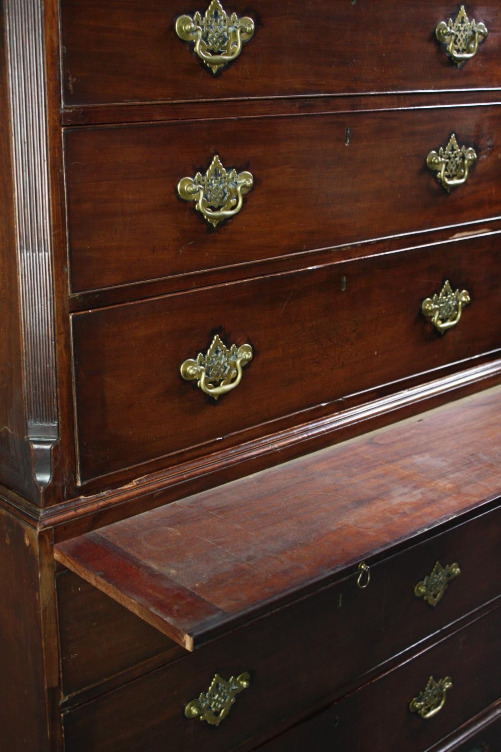 Chest on chest, Georgian mahogany fitted with brushing slide. H.188 W.115 D.55cm. - Image 6 of 8