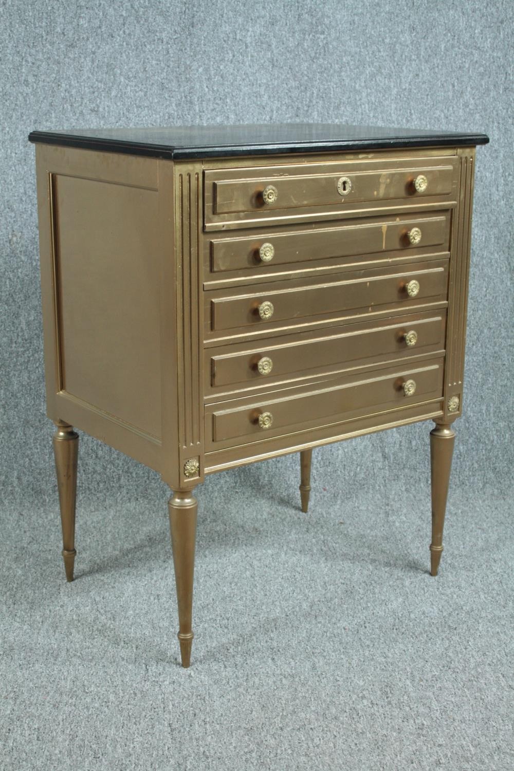 Chest of drawers, Louis XVI style, gold lacquered. H.81 W.62 D.45cm. - Image 2 of 5