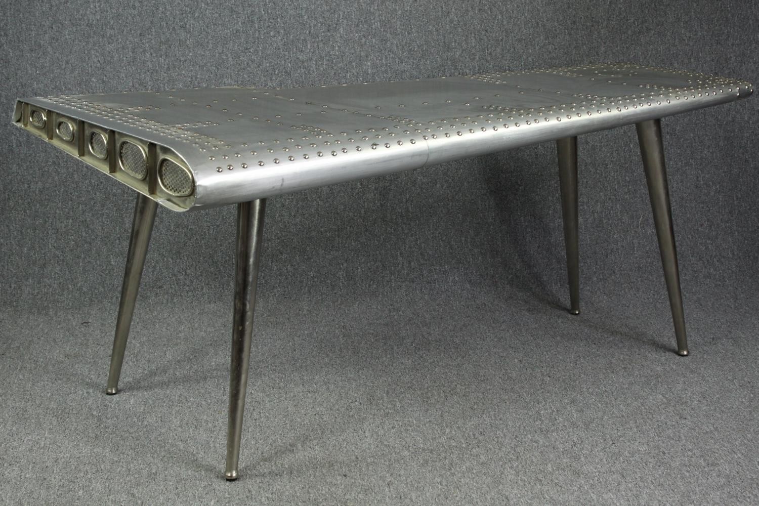 Writing desk, Aviator airplane wing style polished aluminium. H.75 W.170 D.93cm. - Image 4 of 7