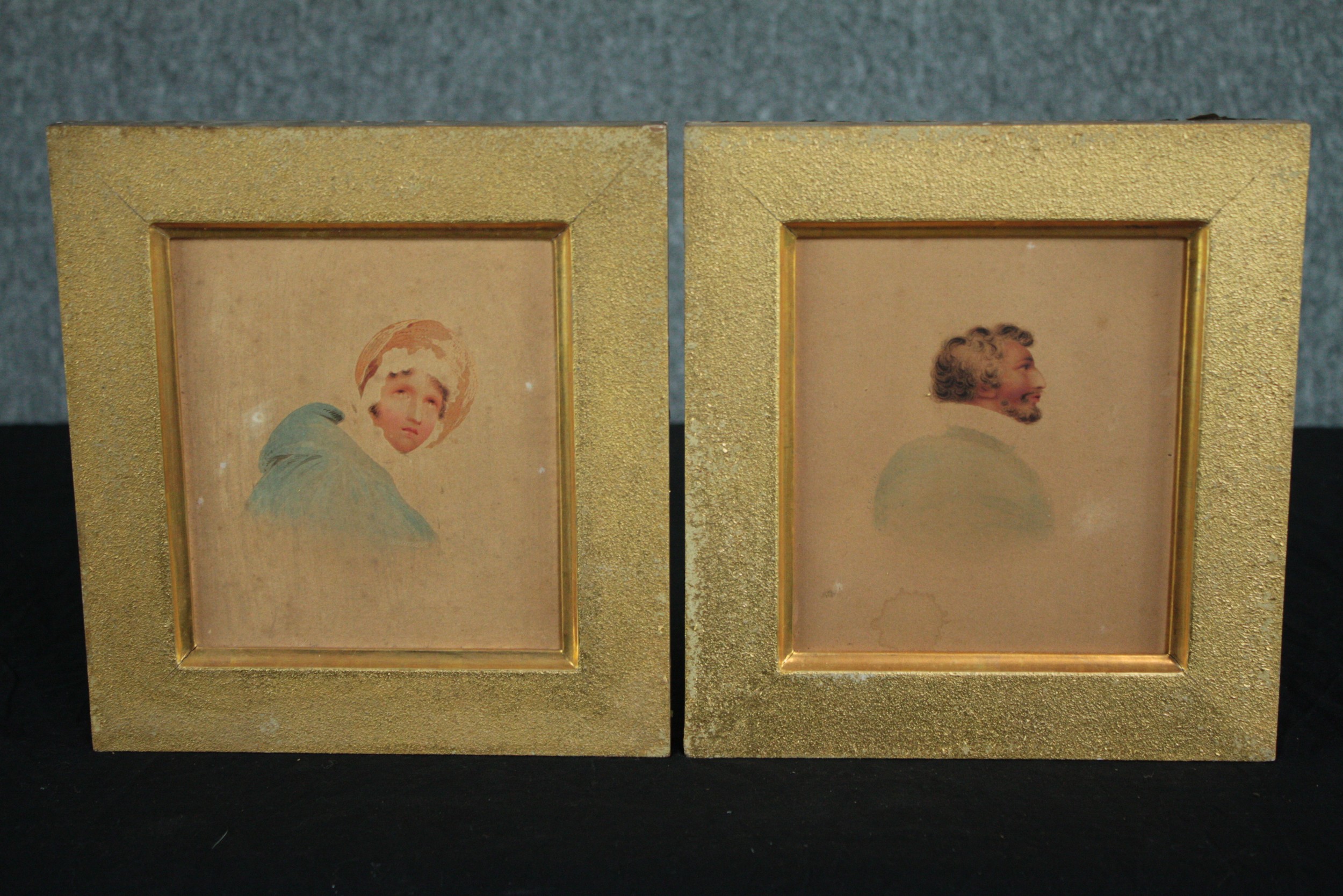 Two watercolour portraits on wood. Eighteenth century. Unsigned. In old framed painted in gilt. H.22