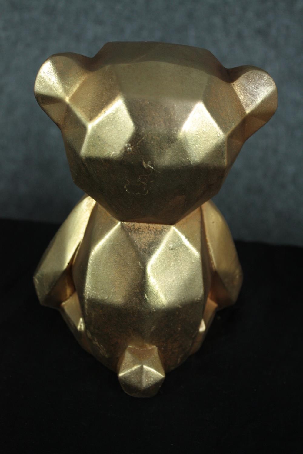 Four decorative teddy bears, gold lacquered. H.20cm. (each) - Image 5 of 5