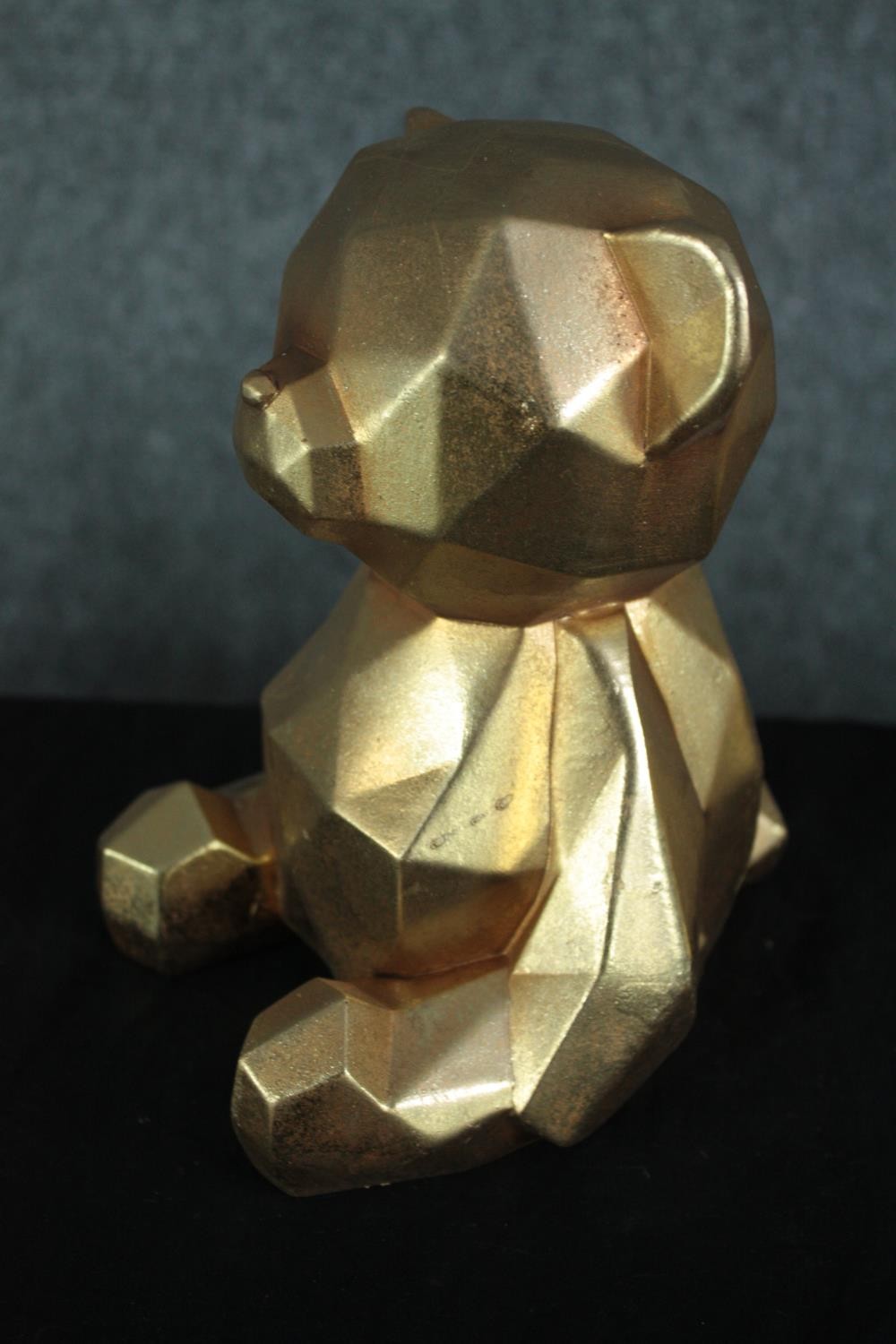 Four decorative teddy bears, gold lacquered. H.20cm. (each) - Image 4 of 5