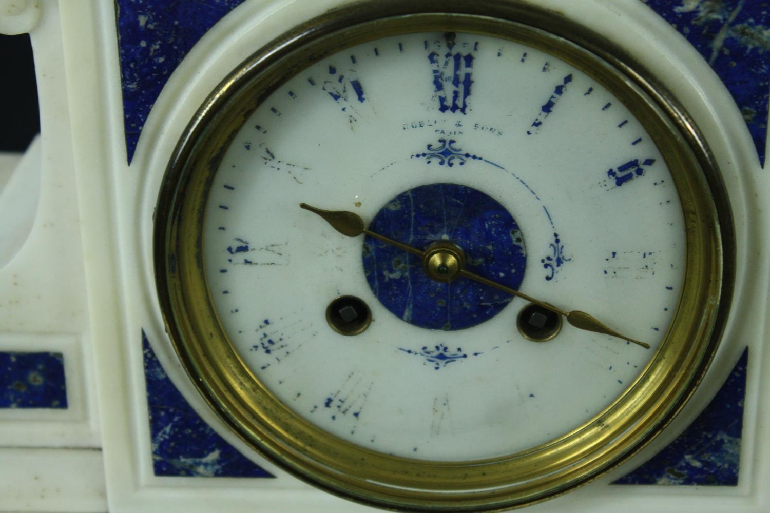 Mantle clock. The face is quite worn and the makers mark is unreadable. Probably French and early - Image 2 of 7