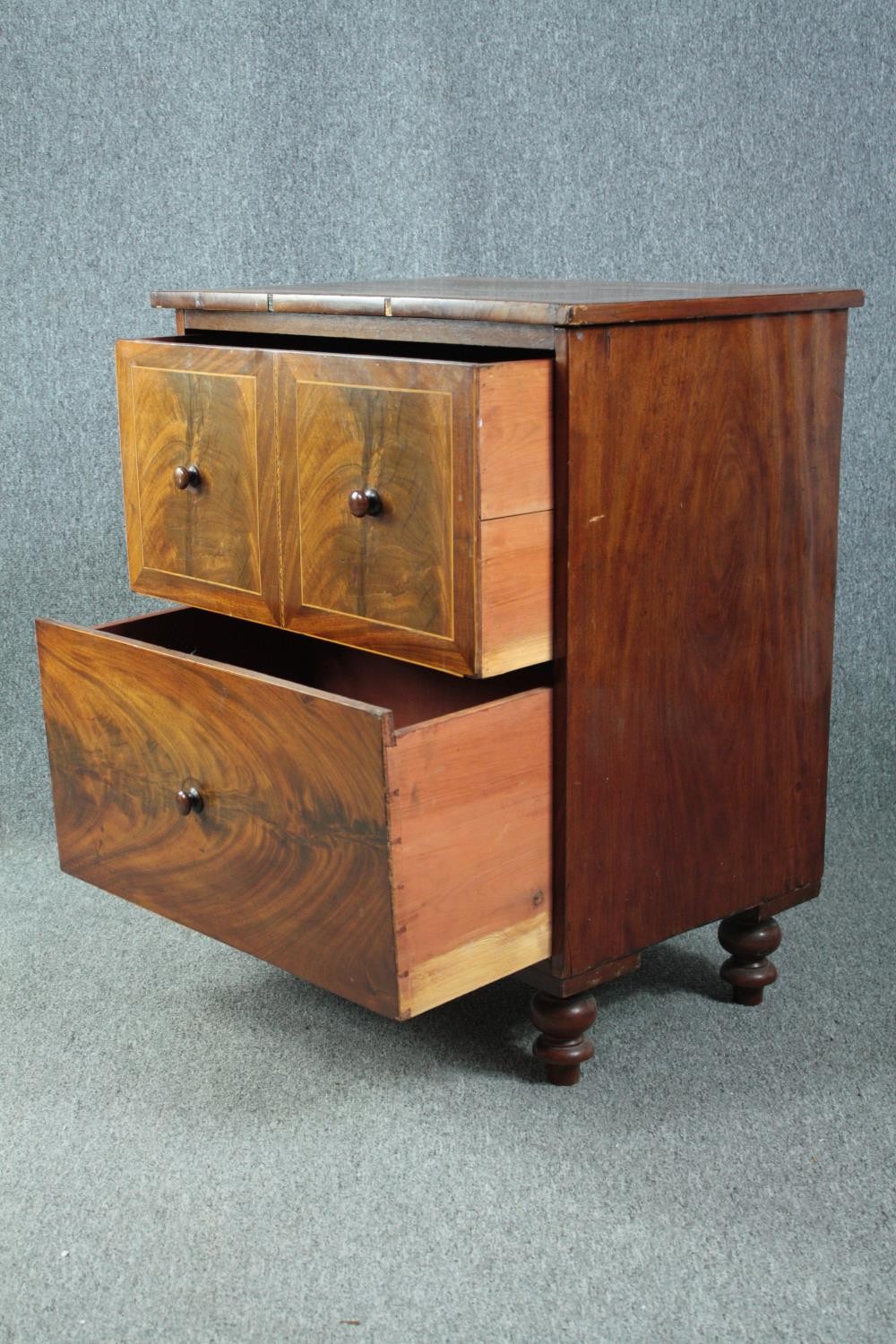 Chest of drawers, Georgian mahogany and satinwood inlaid. Small sized, converted from a commode. H. - Image 4 of 6