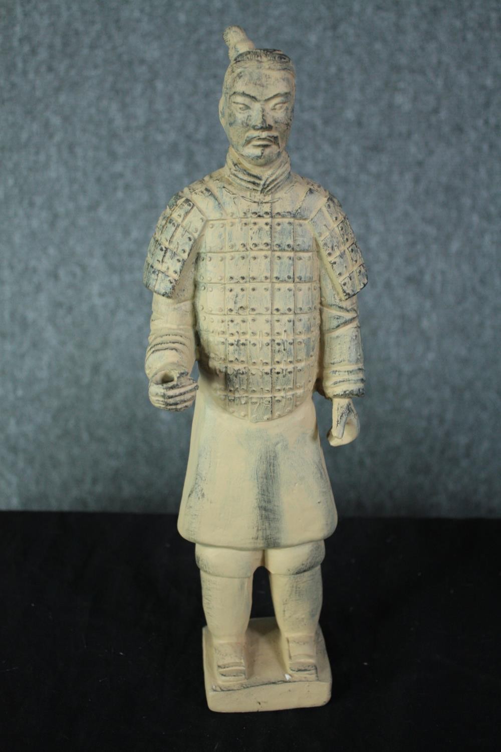 The Terracotta Army. Eight warriors cast in plaster. One missing a hand. 36 cm. (each) - Image 2 of 6