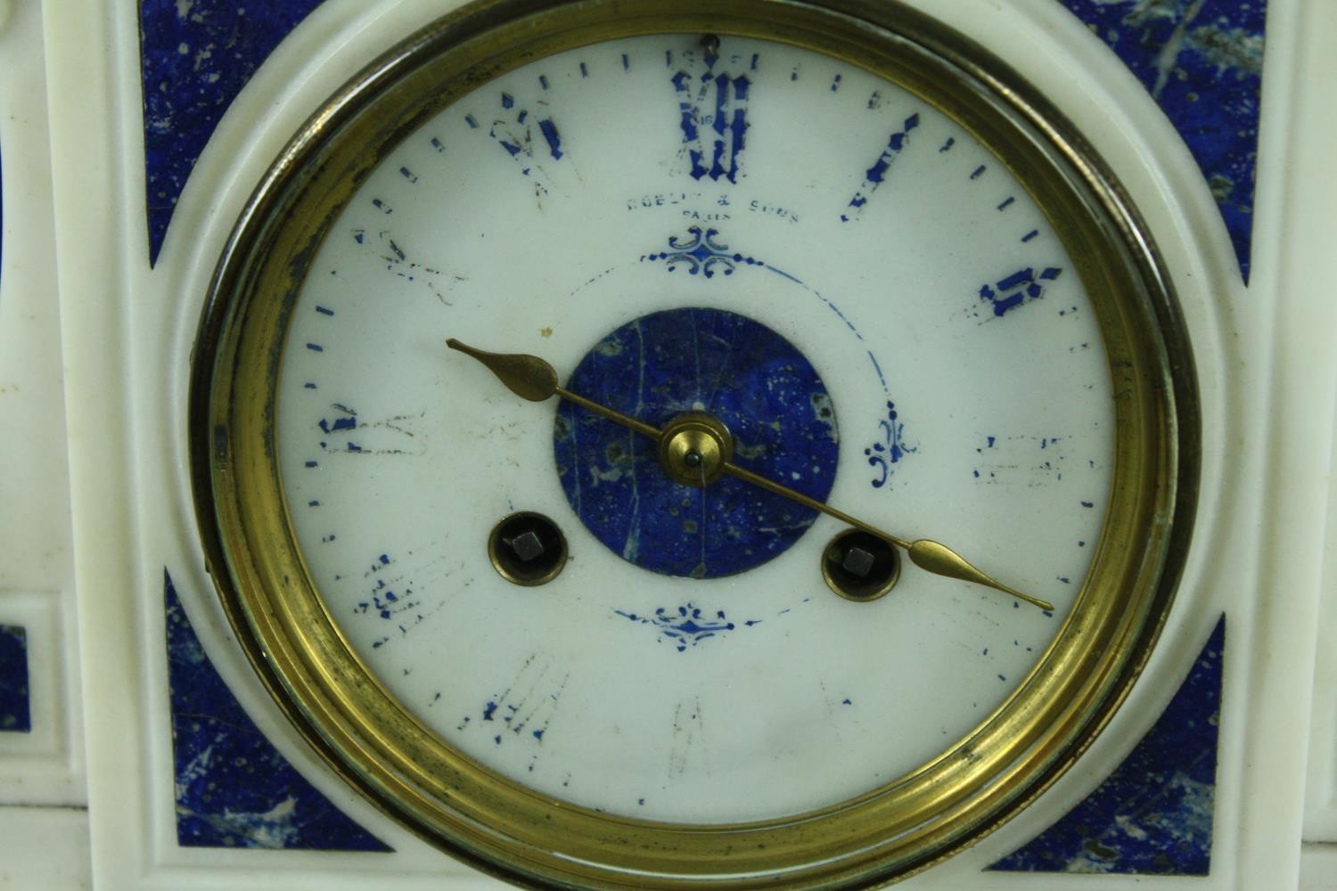 Mantle clock. The face is quite worn and the makers mark is unreadable. Probably French and early - Image 6 of 7