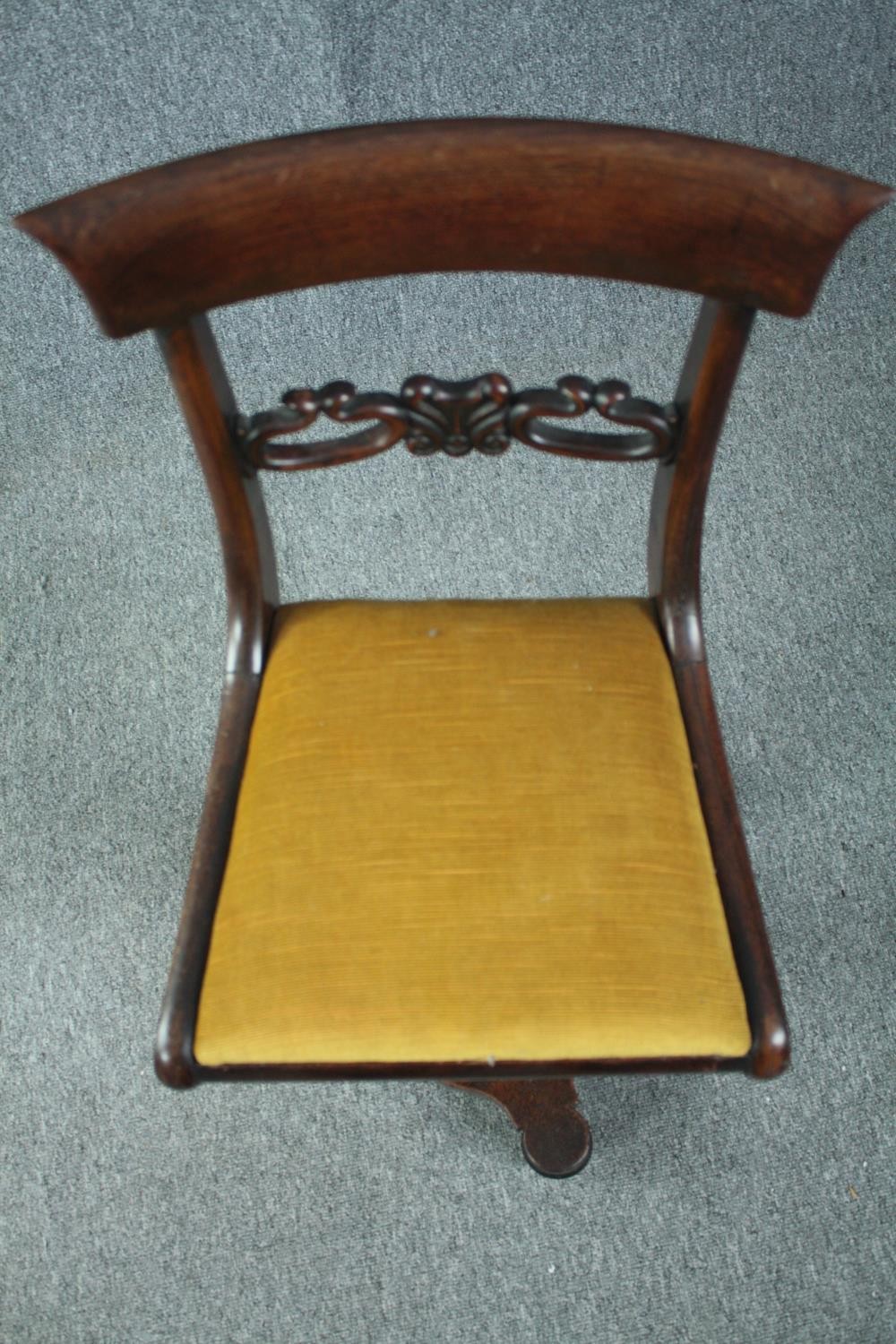An early Victorian mahogany piano seat with swivel action. H.83cm. - Image 5 of 5