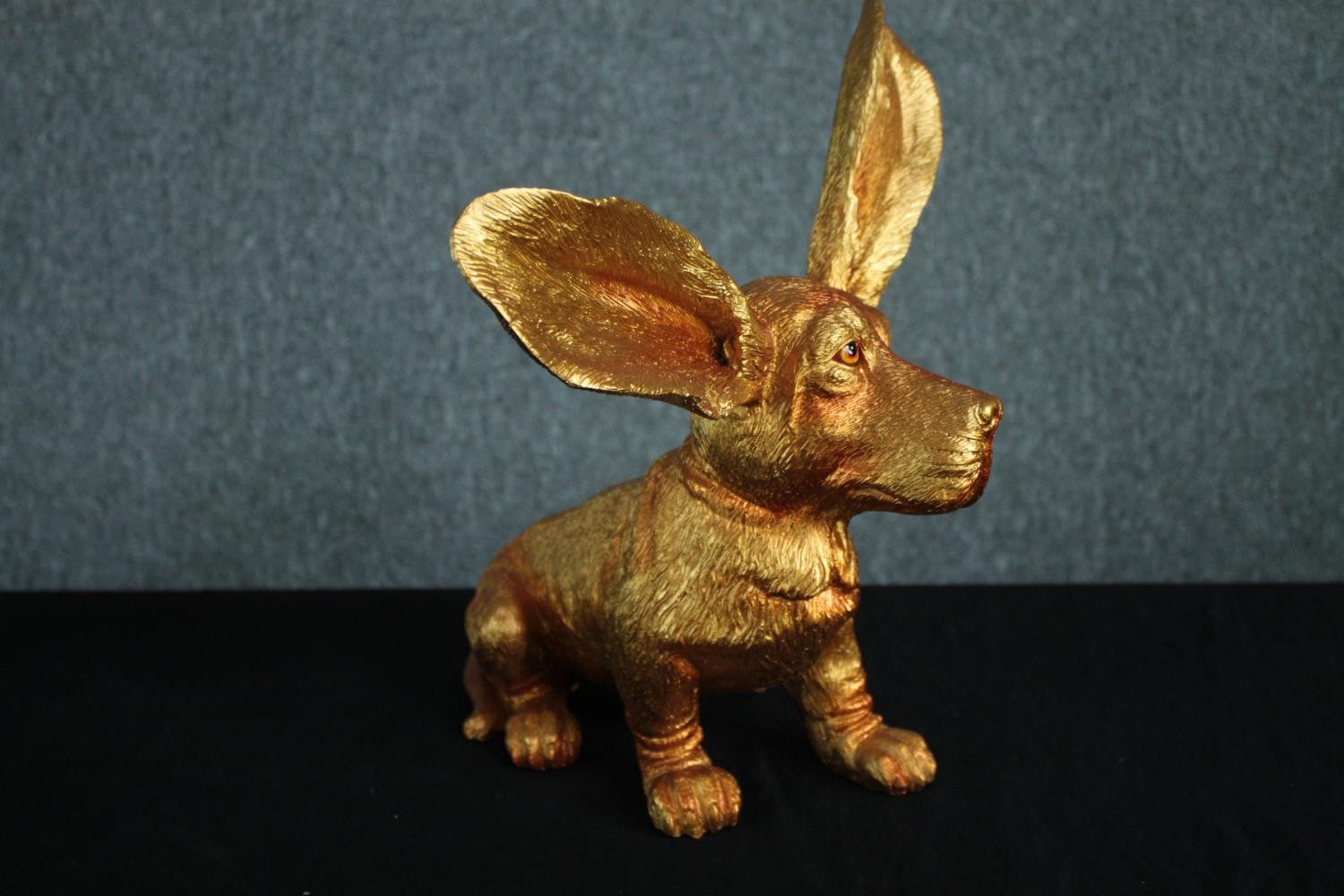 A contemporary dog figure finished in gold. H.34 W. 25 cm. - Image 2 of 6