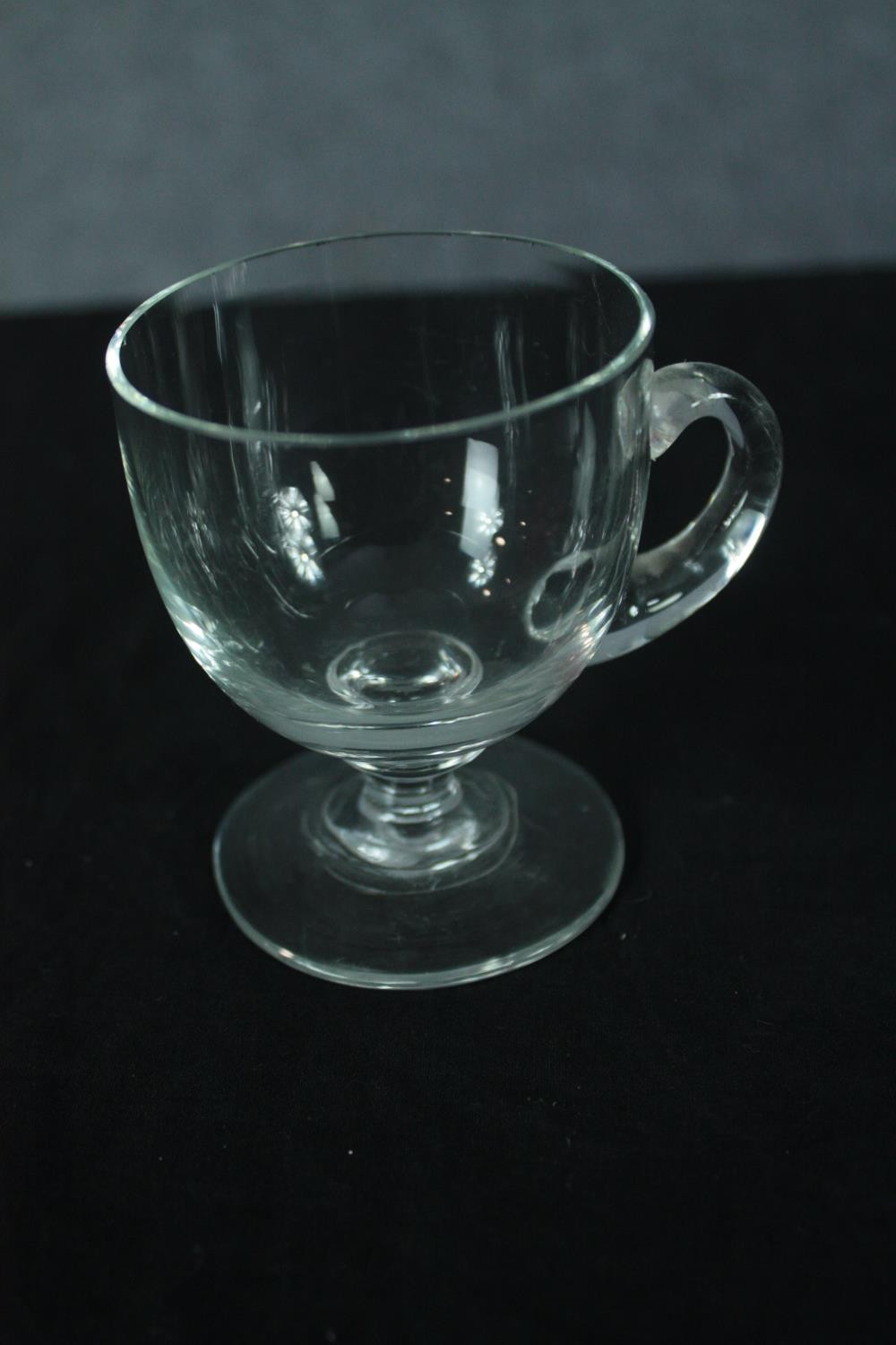A collection of 19th and early 20th century glasses, including a set of six handled posset glasses - Image 3 of 7